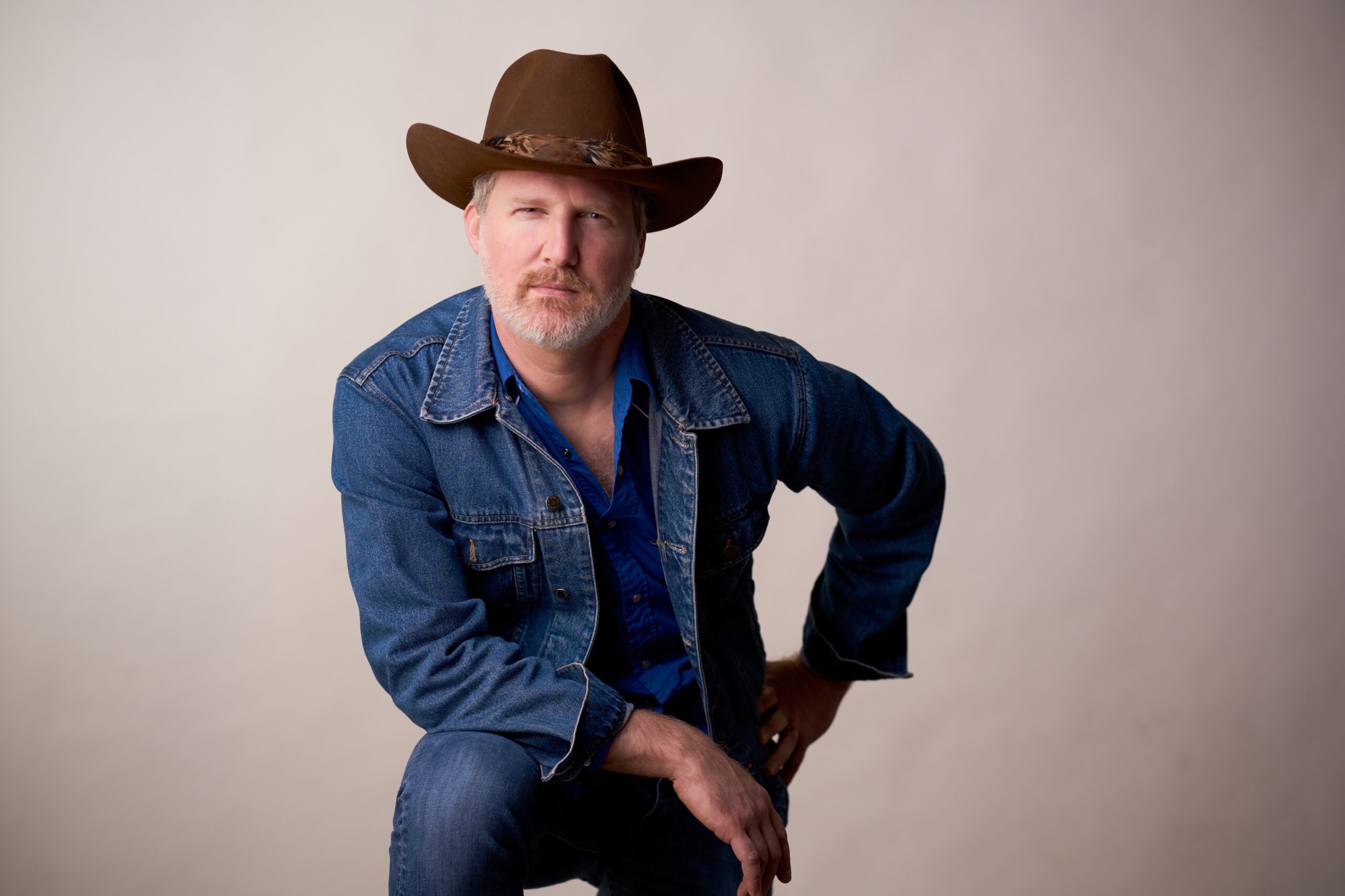 Premiere: “When You Don’t Fight” by Darlin’ Brando (ft. Edith Freni)